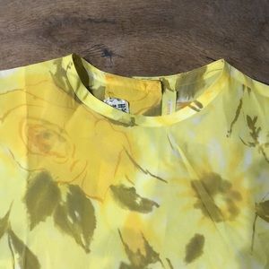 Vintage Button Back Top